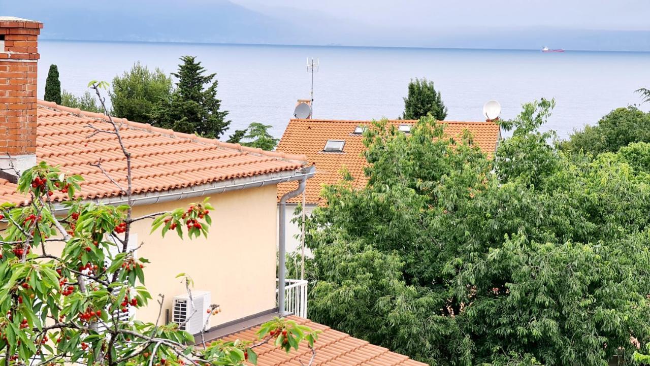 Apartment Karamarko Malinska Zewnętrze zdjęcie