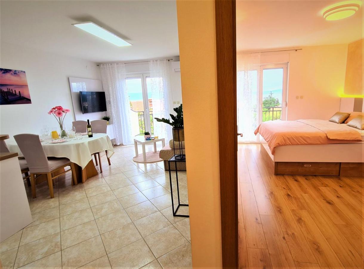 Apartment Karamarko Malinska Zewnętrze zdjęcie