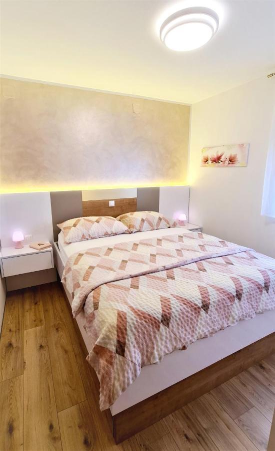 Apartment Karamarko Malinska Zewnętrze zdjęcie