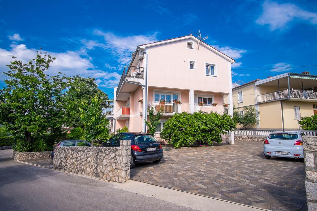 Apartment Karamarko Malinska Zewnętrze zdjęcie