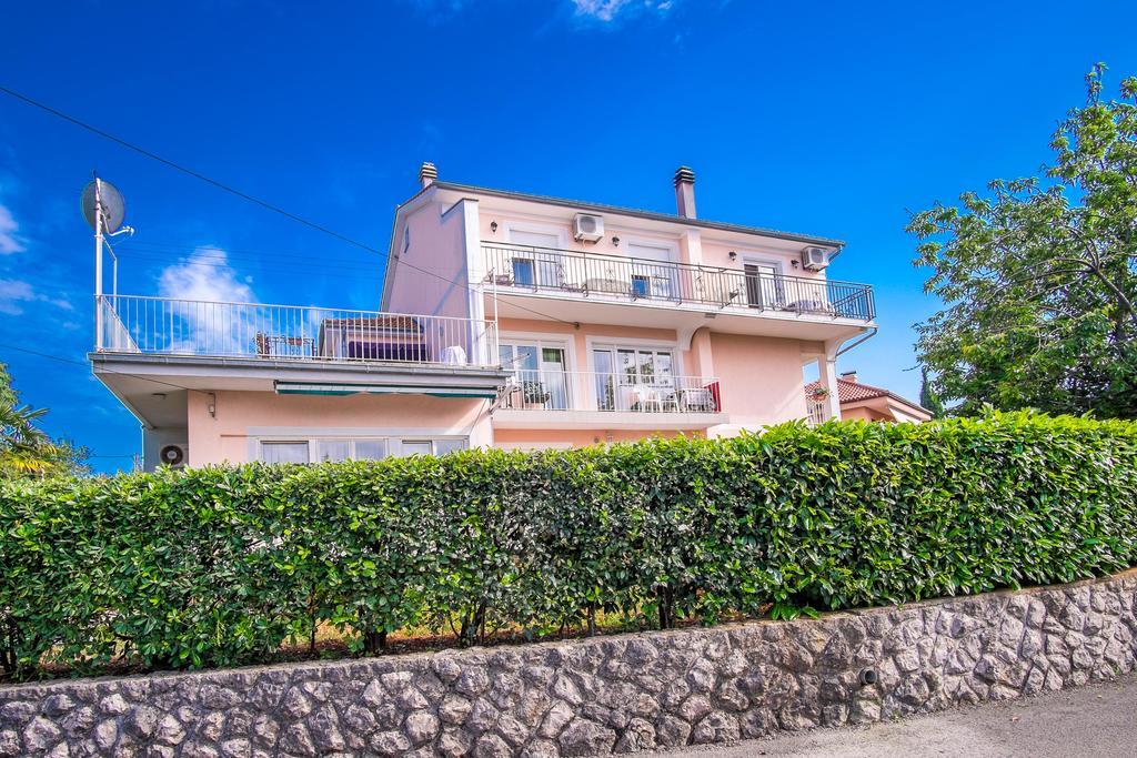 Apartment Karamarko Malinska Zewnętrze zdjęcie