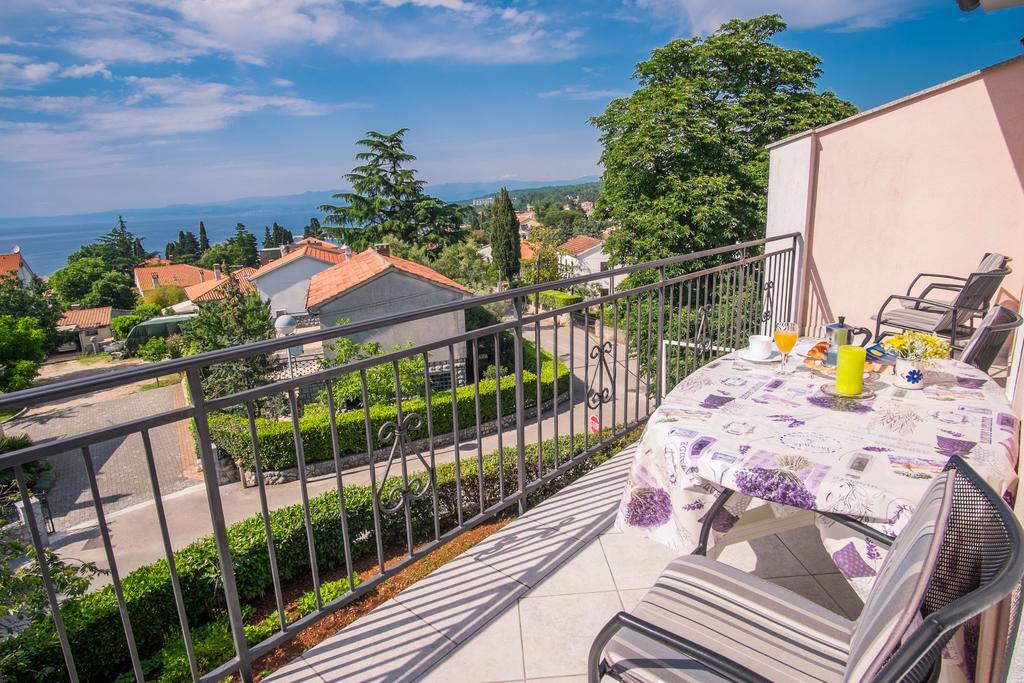 Apartment Karamarko Malinska Zewnętrze zdjęcie